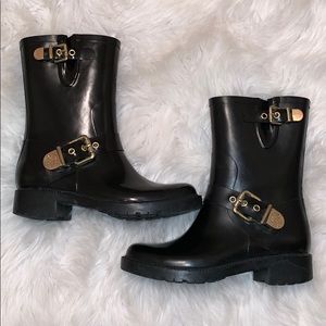 Vince Camuto Rain Boots size 7